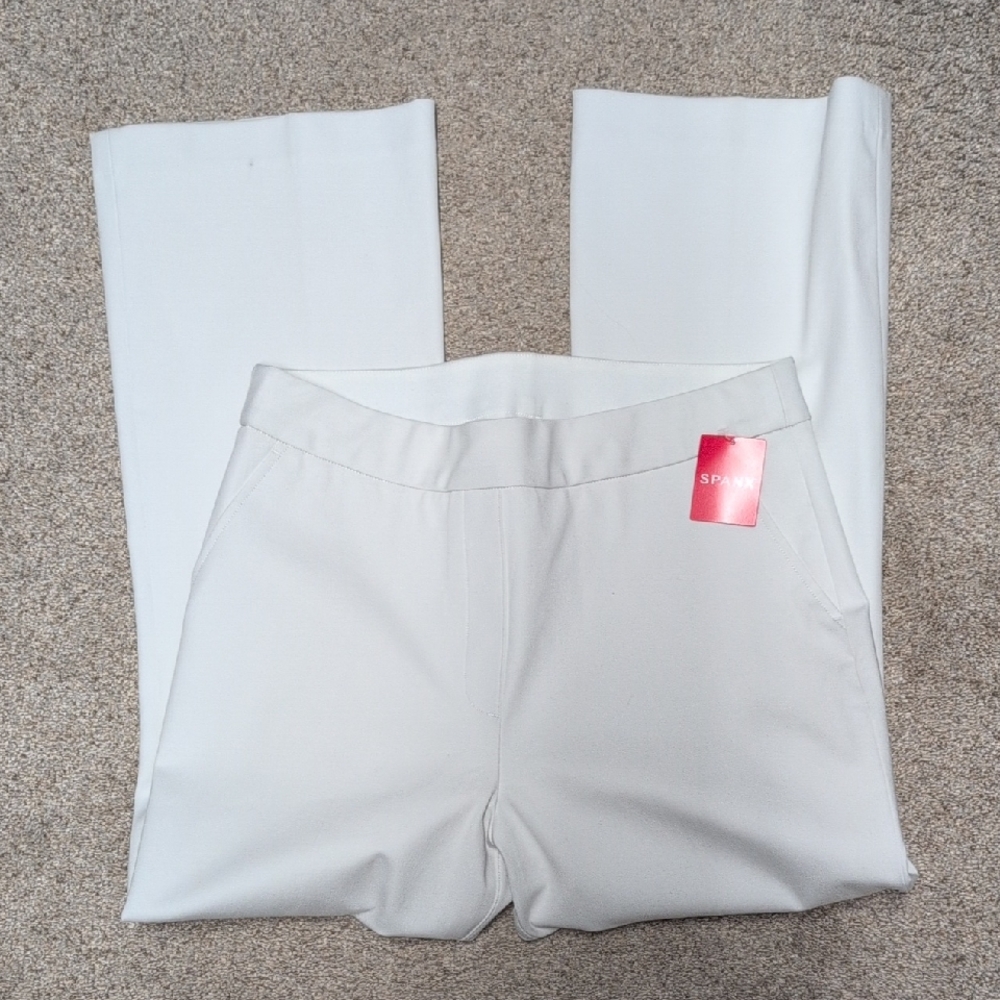 Spanx OTG Kick flare Pull On Crop Trousers